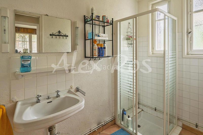 Foto acea266e-7c76-44a1-9519-cf008ff6d177. Casa amb calefacció aparcament a Estavar