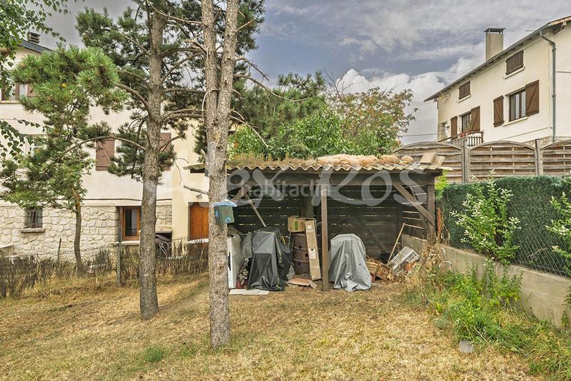 Foto b4373040-7de0-4d1b-a7b4-74226389ad27. Casa amb calefacció aparcament a Estavar