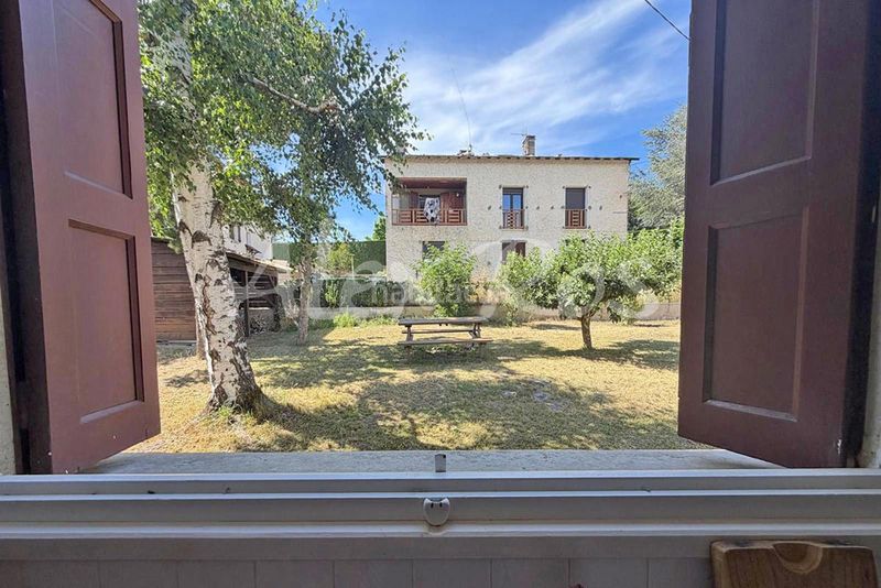 Foto c89fde6c-9ce2-4e6b-a35b-a39323dc6e1c. Casa amb calefacció aparcament a Estavar