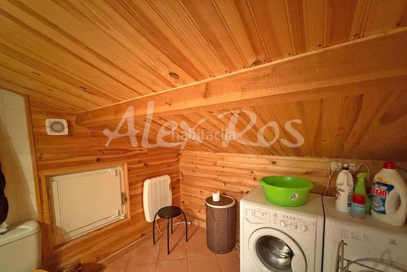Foto cfb407a7-9829-4b8f-865c-6b13e30b5d89. Casa amb calefacció aparcament a Estavar