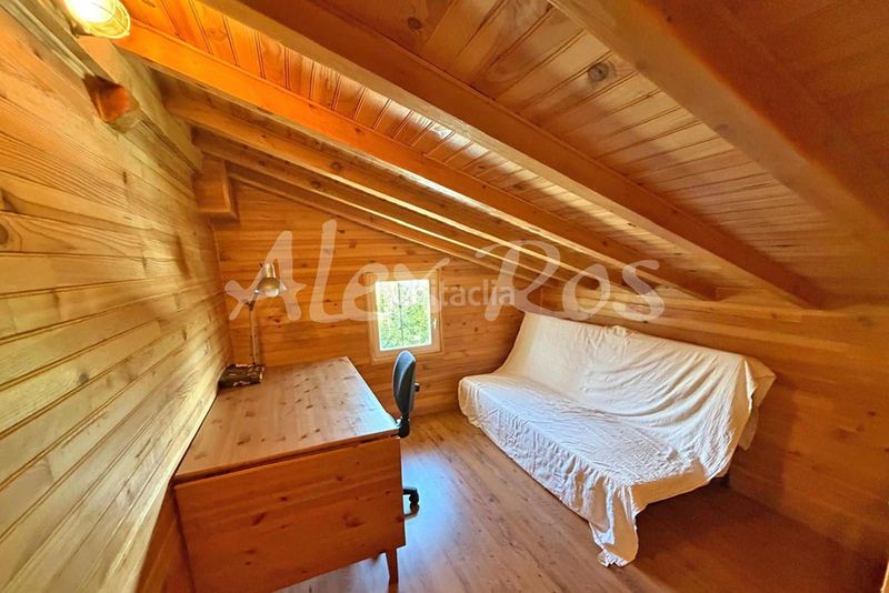 Foto edb8a806-7fe9-44b0-966f-36a074ac3592. Casa amb calefacció aparcament a Estavar