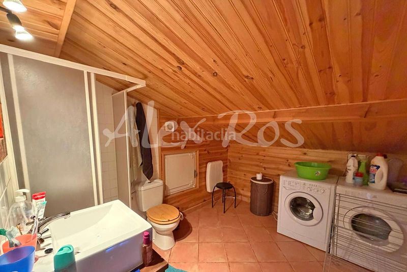 Foto fbd0e25b-3d32-49ee-85ac-d4afd2226222. Casa amb calefacció aparcament a Estavar