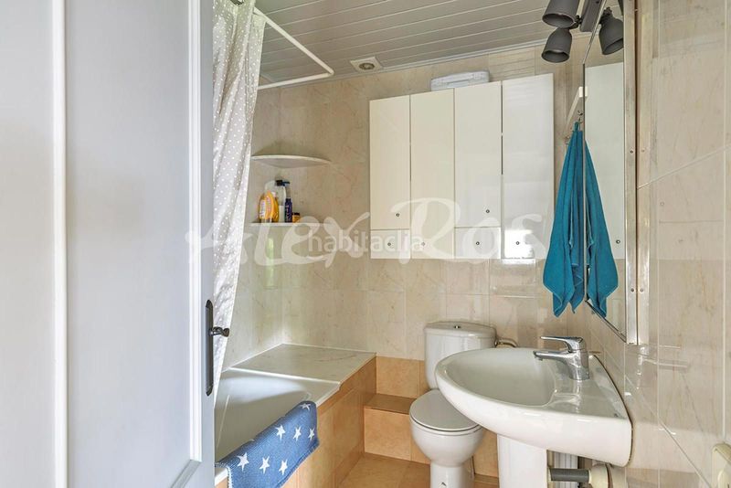 Foto e0bd79ad-8c40-42b5-94ac-acb603b23dd4. Casa amb calefacció a Ger