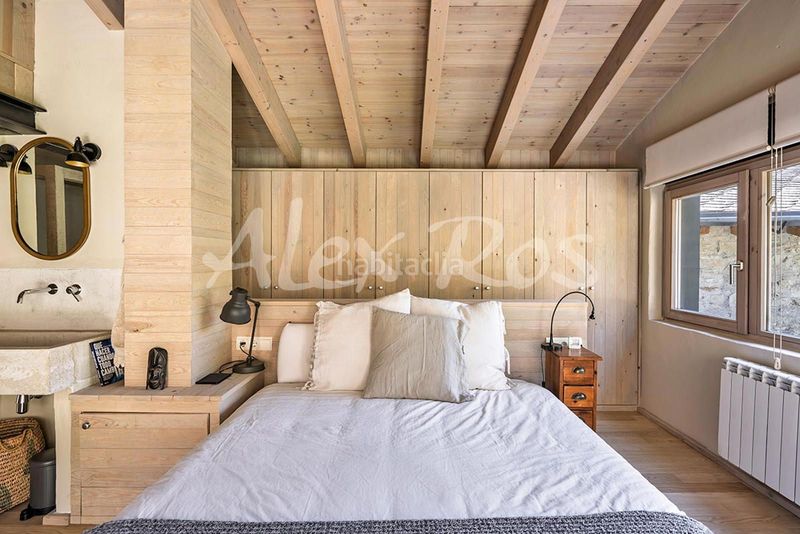 Foto b8176e70-921a-40b6-a385-854cfff9a0e8. Casa amb calefacció aparcament a Ger