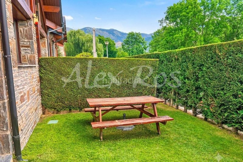 Foto a75a0008-3845-42a0-8450-fd16076bbc28. Casa amb calefacció aparcament a Saillagouse