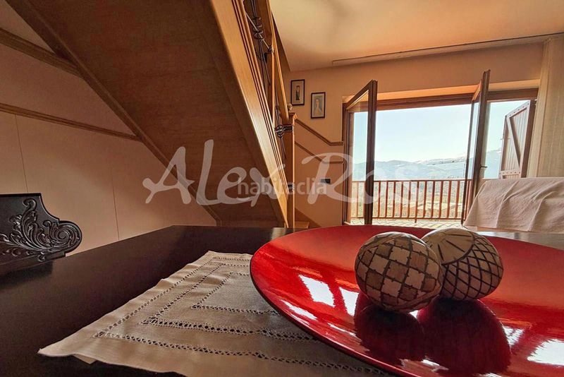 Foto a18c0868-6621-4261-ba68-03831e1d3f24. Dúplex amb calefacció aparcament piscina a Bolvir