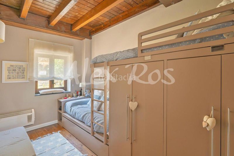 Foto 763f0acd-4728-4873-8b96-e6f70ce75230. Casa amb calefacció aparcament piscina a Isòvol