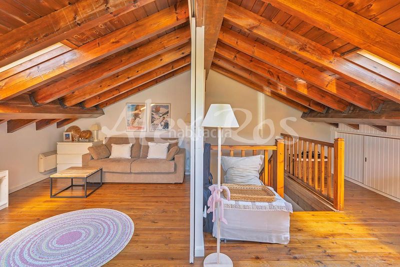 Foto d855a804-a516-4f05-8ee5-ae36b482c560. Casa amb calefacció aparcament piscina a Isòvol