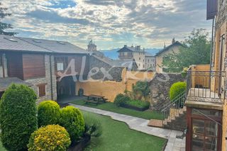 Haus  Camí de nuria. Casa de pueblo en err