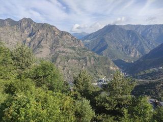 Solar urbano en Sant Julià de Lòria. Terreno con vistas en aixirivall