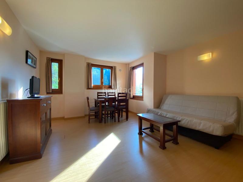 Foto 4c89f2e2-d6e1-4488-ade2-c0b8bf5c8b37. Appartamento con riscaldamento parcheggio in Soldeu-Incles Canillo