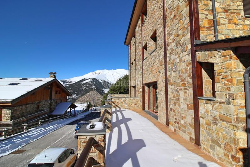 Foto ec80e523-82f7-43cf-b347-07f3826fa8e9. Chalet precioso chalet en construccion en El Forn-Prats-Meritxell Canillo