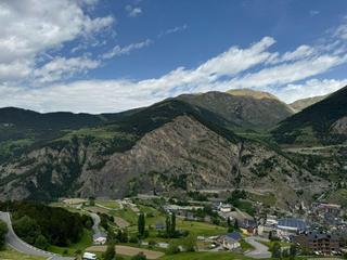 Planta baixa a El Forn-Prats-Meritxell. Piso obra nueva en forn de canillo