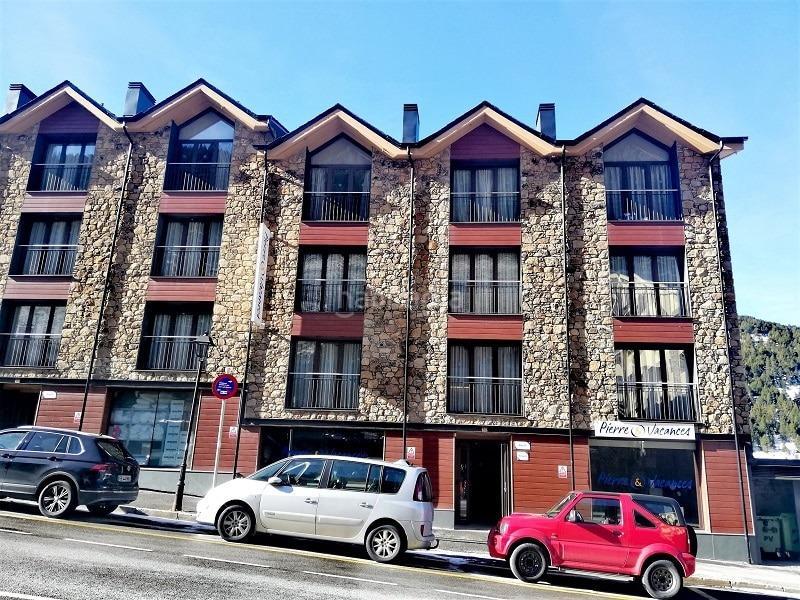 Foto cb4f40f0-2258-4c1a-a4be-08a963a2162d. Piso  en venta en bordes denvalira en Soldeu-Incles Canillo