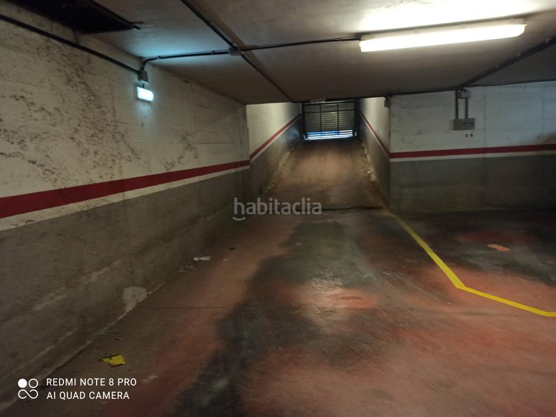 Foto 09cdfd0b-494c-4f40-bcbe-ad0f2bce933b. Autoparkplatz in Nucli Antic Cunit