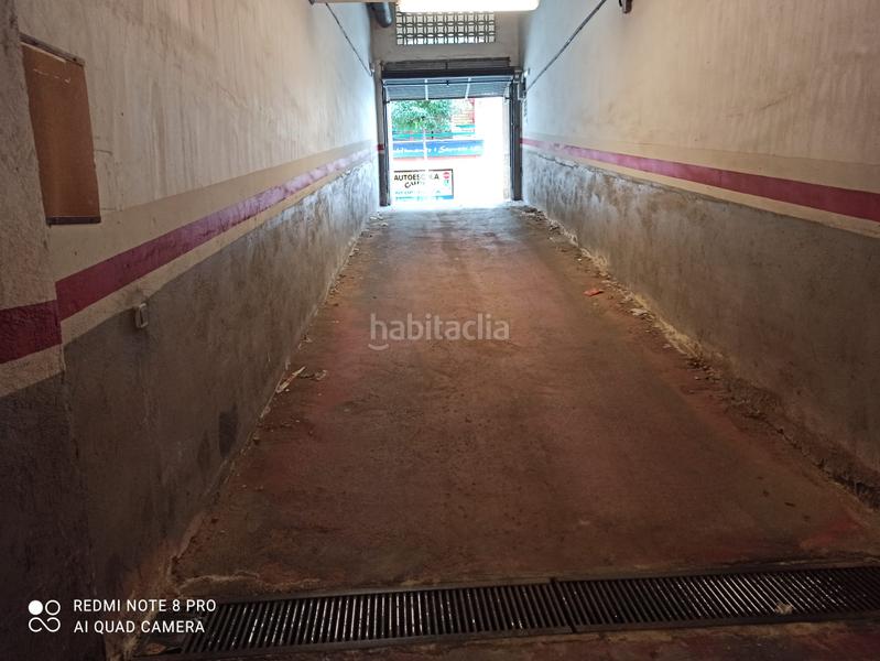 Foto 48358ea8-04ff-4592-b61f-a1a9d5a11c36. Autoparkplatz in Nucli Antic Cunit