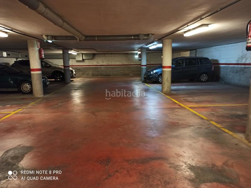 Foto 4b39aa07-7a0a-4142-a327-f47cb4022ef3. Autoparkplatz in Nucli Antic Cunit