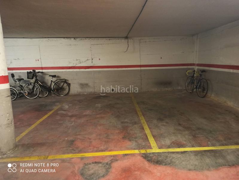 Foto f24e0fbf-821a-4fce-9335-05d2c0d0df13. Autoparkplatz in Nucli Antic Cunit