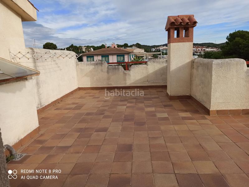 Foto 042a6271-4fa0-4173-88dc-282c3ddc471e. Maison jumelée avec parking dans Cunit residencial Cunit