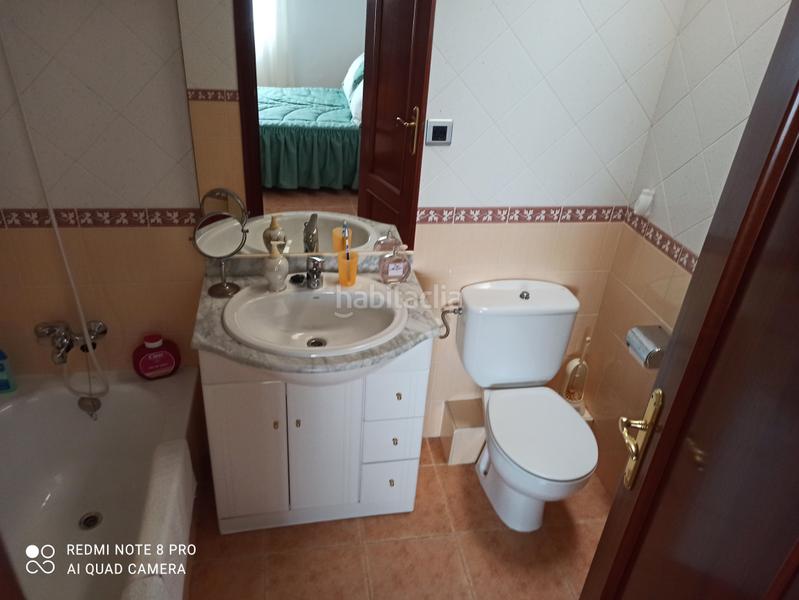 Foto 30e0c3e0-a371-4c61-b313-d223c7a409a3. Maison jumelée avec parking dans Cunit residencial Cunit