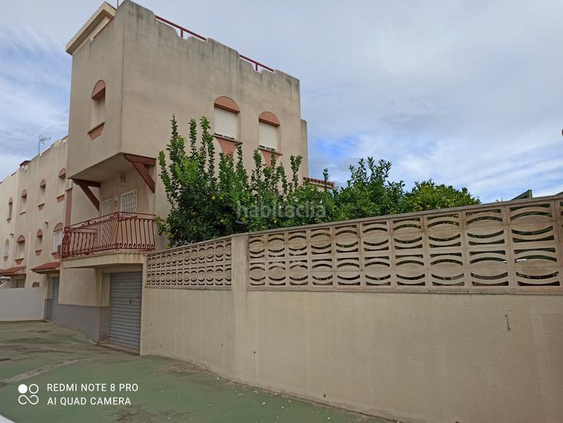 Foto 6f007e2c-4208-4de6-aa37-aaeecabfe227. Maison jumelée avec parking dans Cunit residencial Cunit