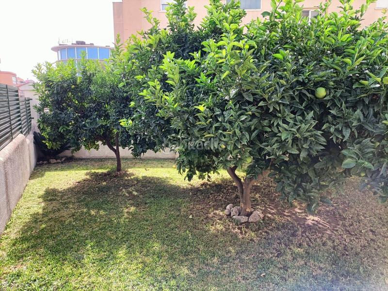 Foto 830c81a7-228b-4646-b515-5aa98b391ea2. Maison jumelée avec parking dans Cunit residencial Cunit