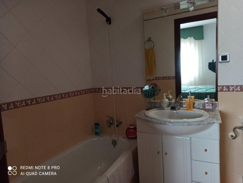 Foto e8f8b433-0837-450e-b421-47ae42ce921f. Maison jumelée avec parking dans Cunit residencial Cunit