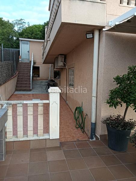 Foto 2eedf621-6098-4a06-92db-44f45bad03b9. Casa pareada casa con vistas al mar en Santa Maria Vilanova i la Geltrú