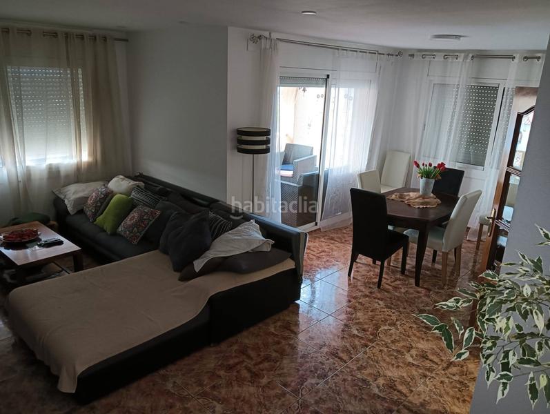 Foto 32c40c3b-0462-4976-8086-15ea374e7129. Casa pareada casa con vistas al mar en Santa Maria Vilanova i la Geltrú