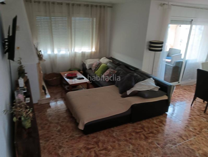 Foto 4ab37df7-57c2-4270-bd90-0b0f3847d642. Casa pareada casa con vistas al mar en Santa Maria Vilanova i la Geltrú