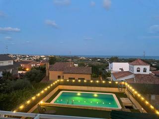 Casa aparellada a Santa Maria. Casa con vistas al mar
