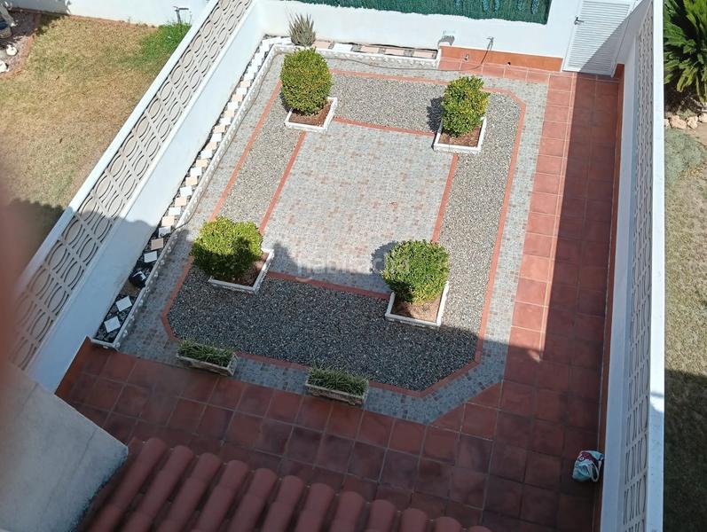 Foto 29e8e183-6f15-4dc6-8b1b-941aaa66e238. Semi detached house with fireplace heating parking in Cunit