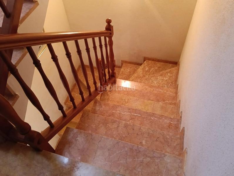 Foto cee8877d-b074-49c5-aee6-10960014bb52. Semi detached house with fireplace heating parking in Cunit