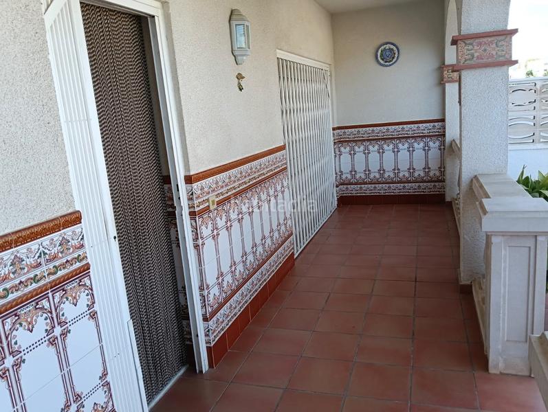 Foto ead1154e-930d-4b3e-afe1-51e92542113e. Semi detached house with fireplace heating parking in Cunit