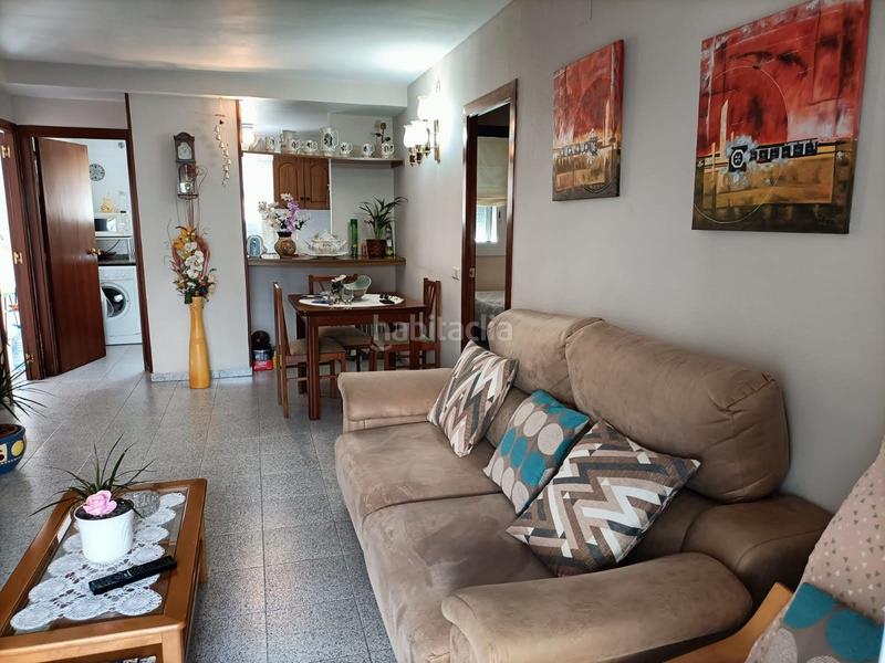 Foto f918fd45-6204-42b6-a9e5-0d9cb1f44b80. Rez-de-chaussée avec parking dans Nucli Antic Cunit