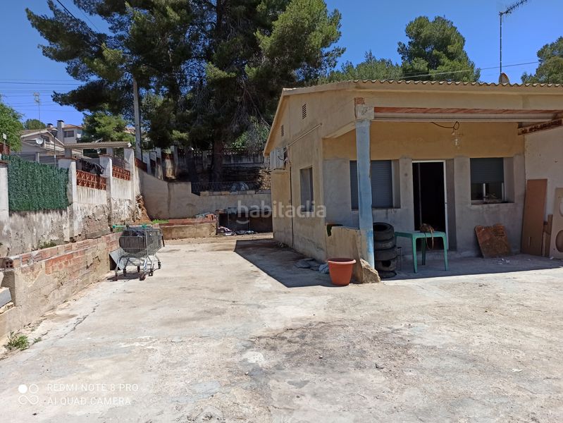 Foto 8b360d78-70b0-4f85-b188-02d0b0621e74. Xalet amb aparcament piscina a costa Cunit - els jardins - els rosers Cunit