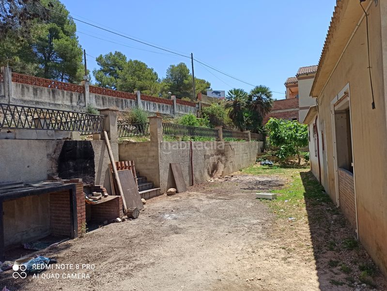 Foto c1c9b857-eed2-45f1-8029-65b2ba76b2ed. Xalet amb aparcament piscina a costa Cunit - els jardins - els rosers Cunit