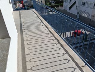 Miete Etagenwohnung  Carrer de les vinyes. Piso en zona residencial