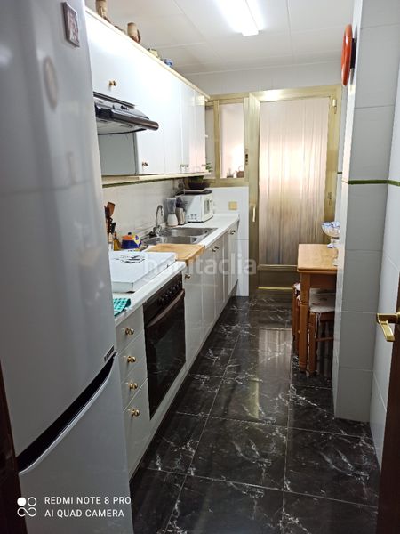Foto 4088c2a3-ee8a-4ae7-bf93-db69a2446ba6. Rent flat in Can Toni Cunit