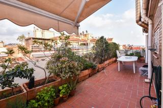 Rent Penthouse  Calle clos de sant francesc
