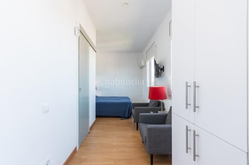 Foto 038a4a71-b9ad-4de2-b7f9-d66366febb09. Rent penthouse with heating in Barceloneta Barcelona