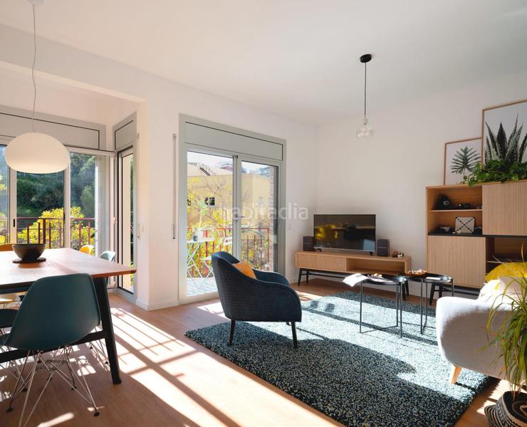 Foto 8d1521e5-e1f5-4167-a579-b8af9f8faa16. Alquiler apartamento piso en alquiler en passeig montjuic en Barcelona