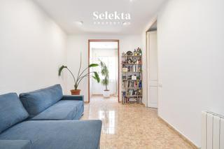 Etagenwohnung in La Sagrera
