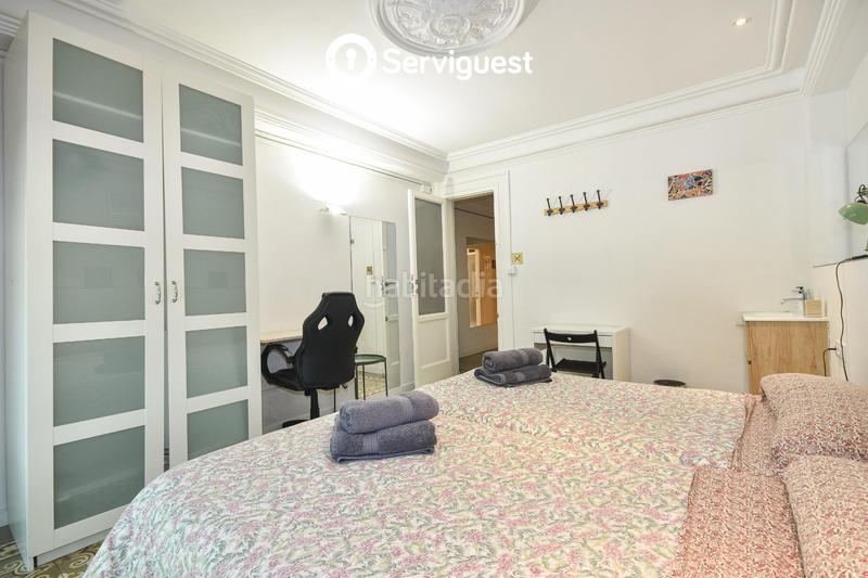 Foto 33745fdd-eb98-476f-90c2-6bb24b97870e. Rent apartment with heating in Sant Antoni Barcelona