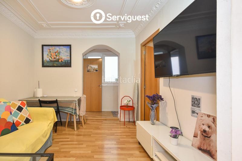 Foto 8a69676f-5da6-45de-b779-b36f9c55676f. Rent apartment with heating in Sant Antoni Barcelona