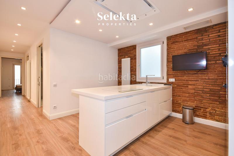 Foto b4bd74f2-bdfe-4a48-b6e4-3c2fc8993466. Apartamento en Dreta de l´Eixample Barcelona