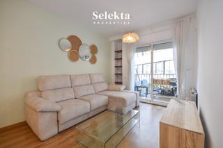 Appartement  Carrer carrer de nicaragua, 11. Luminoso piso de 96 m en lantiga esquerra de leixample