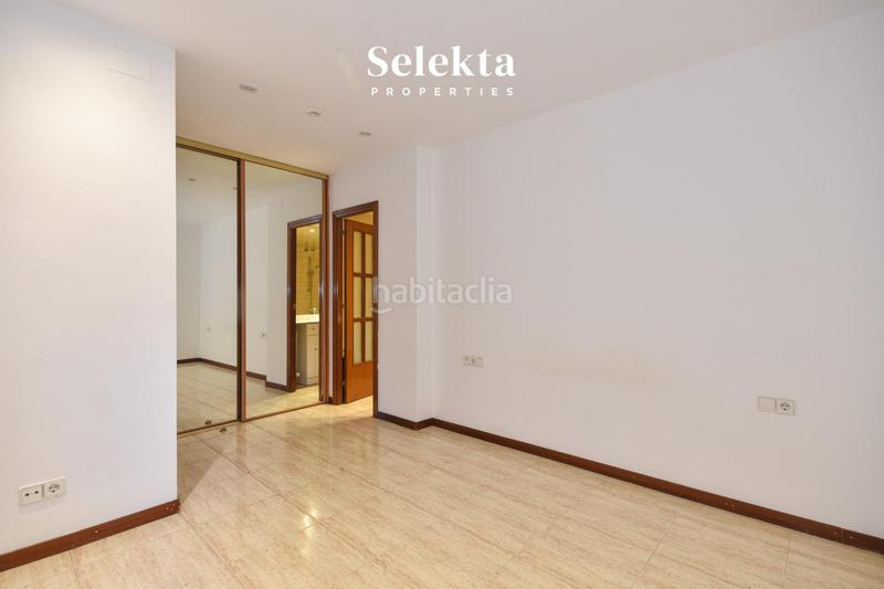 Foto c426f509-655b-4347-8226-1b38bf014cae. Apartament amb calefacció aparcament a El Camp d´en Grassot i Gràcia Nova Barcelona