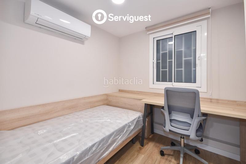 Foto 4161ad34-e9ba-4174-83bc-80c1ba1a2100. Miete zweistöckige wohnung mit heizung in La Salut Barcelona