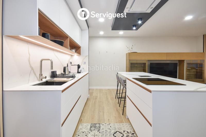Foto 68ae43cd-0c7d-4917-9699-451d5e5efc7d. Miete zweistöckige wohnung mit heizung in La Salut Barcelona